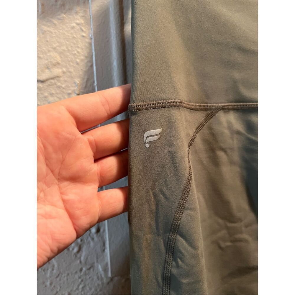 Pure Luxe By Fabletics Green Bootcut Leggings Woman’s Size Medium - Picture 9 of 10